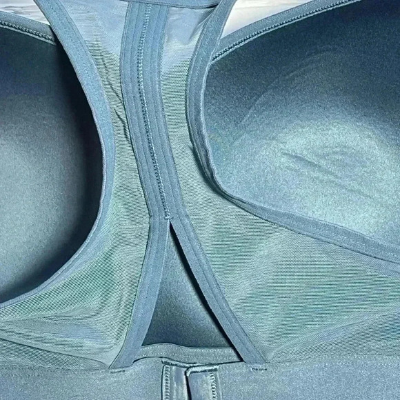 Women’s Nike Dri-Fit And All In Motion Sports Bras Size XXL, Preowned Like New - Picture 6 of 8